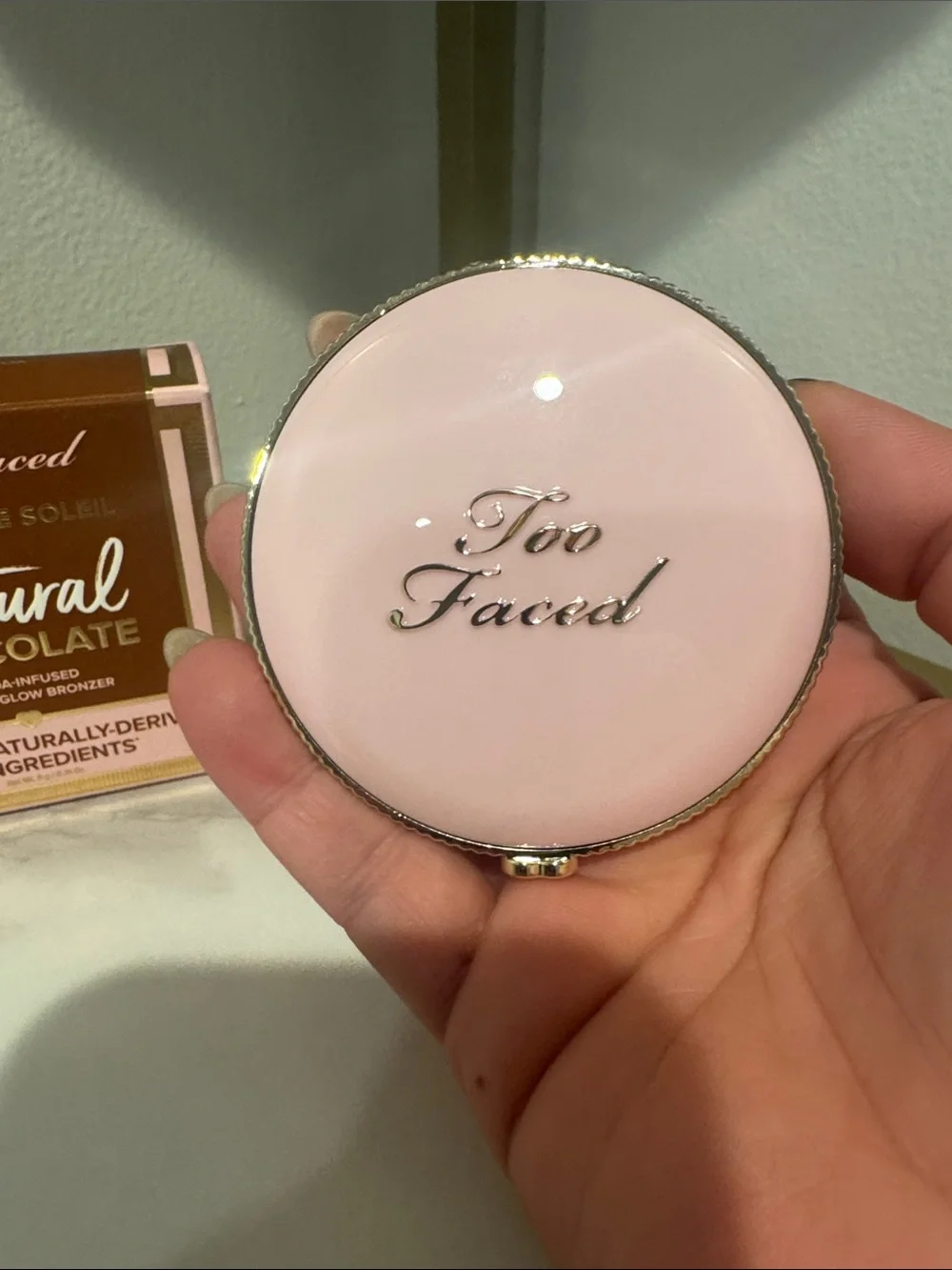 Too Faced Healthy Glow Bronzer